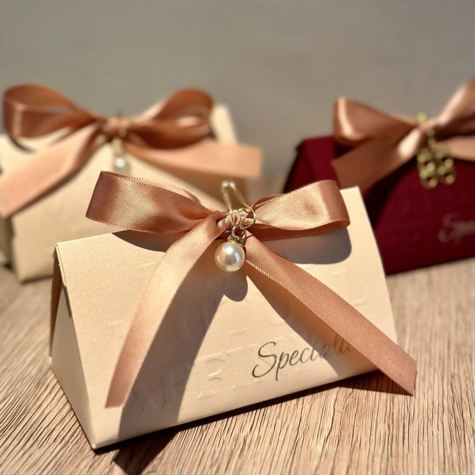 Elegence Gift Box