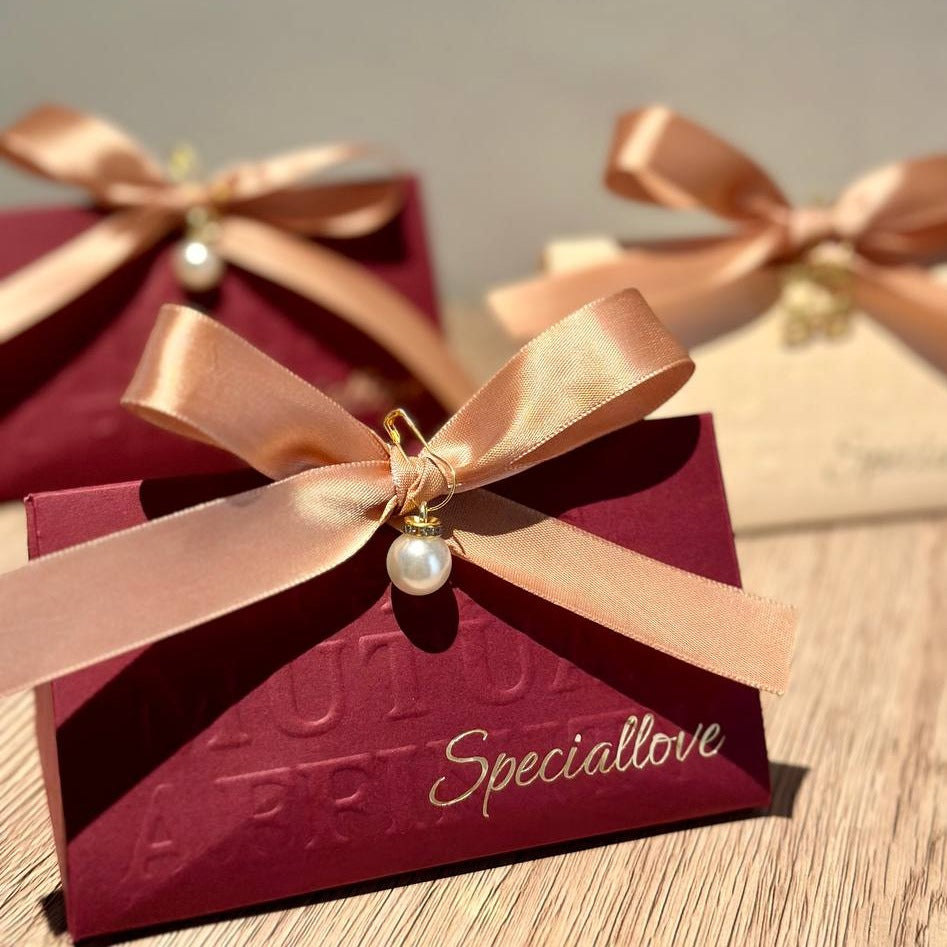 Elegence Gift Box